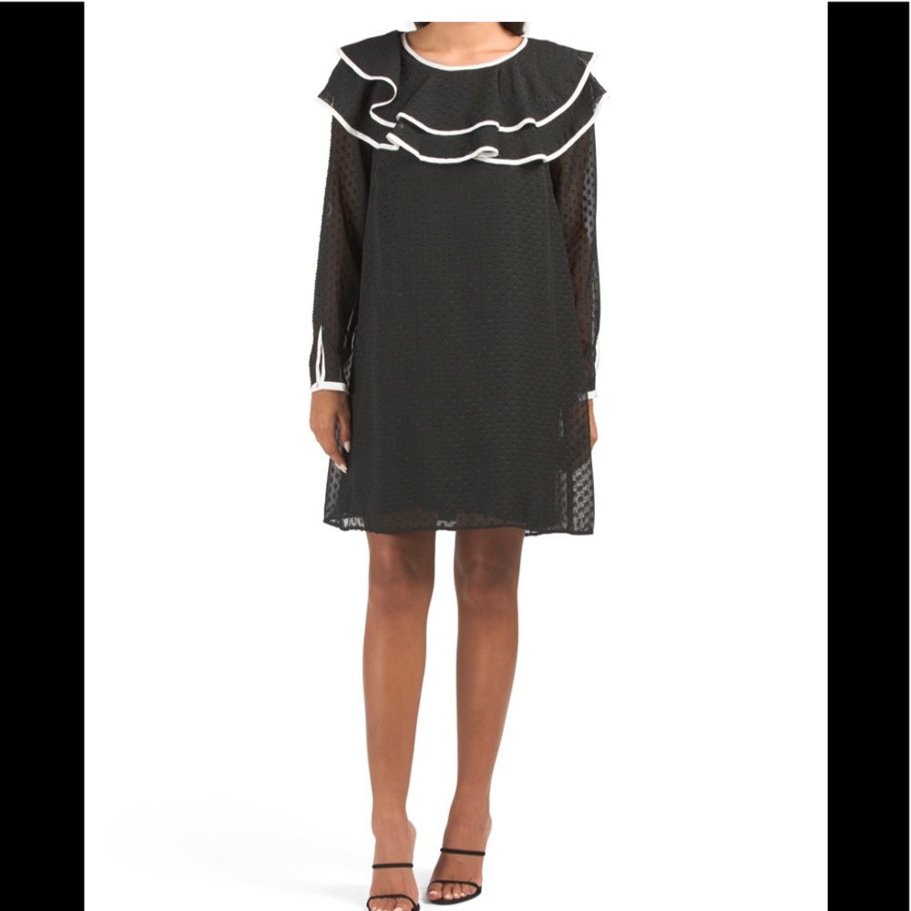 New Max Sport Lace Topped Portrait Collar Dress